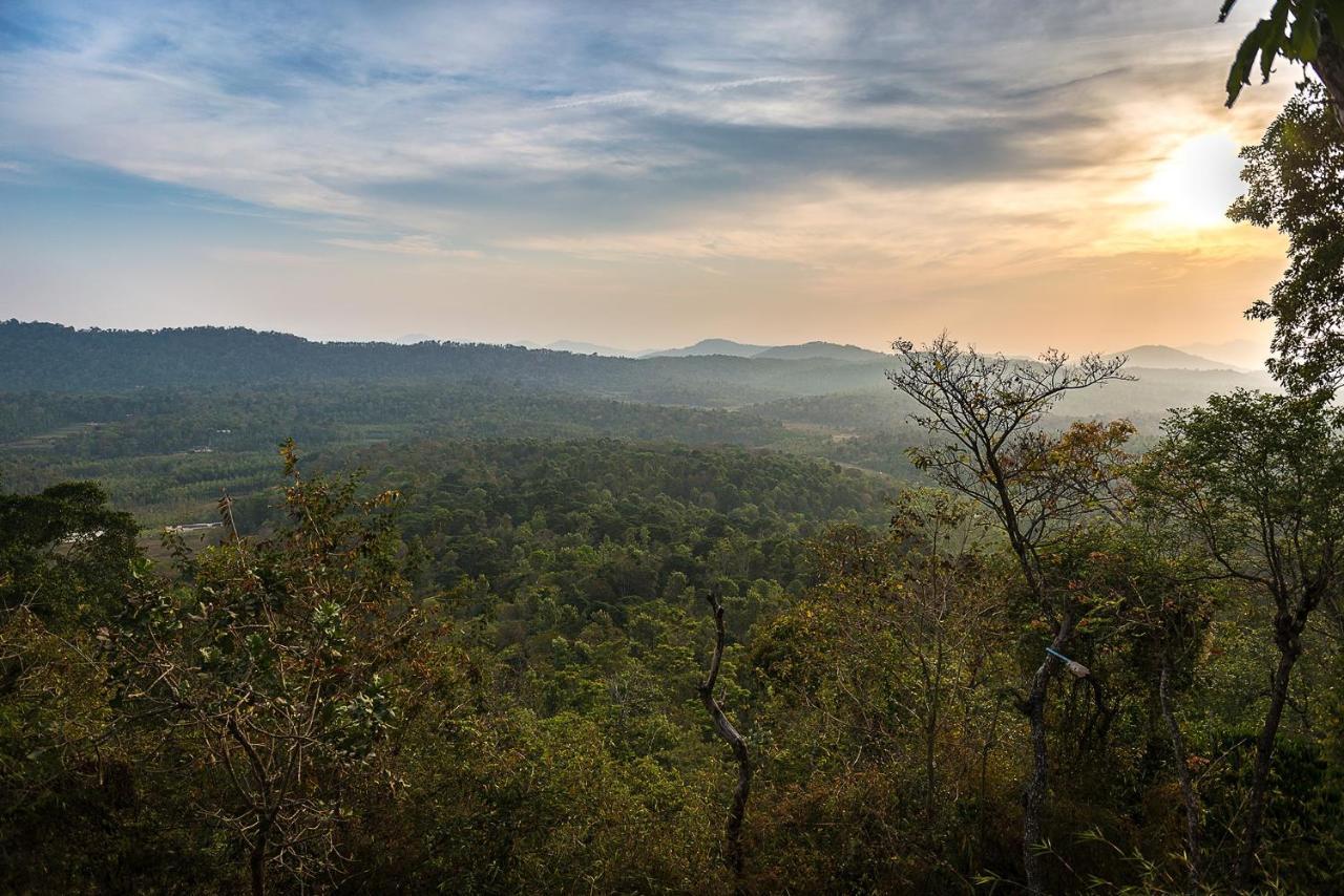 The Porcupine Castle Resort Madikeri Exteriér fotografie