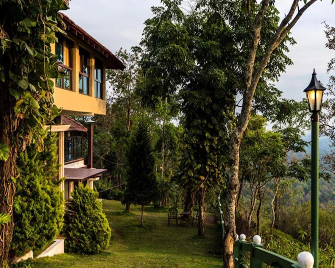 The Porcupine Castle Resort Madikeri Exteriér fotografie