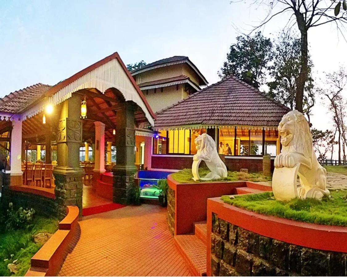 The Porcupine Castle Resort Madikeri Exteriér fotografie